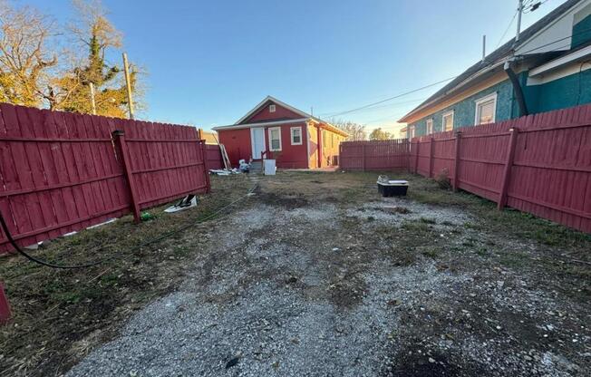 828 QUINDARO BLVD
