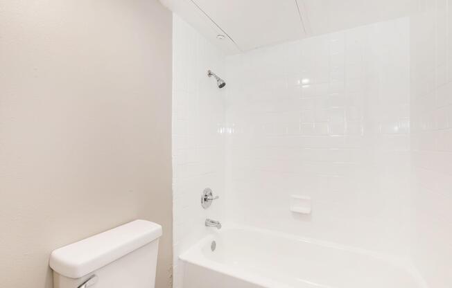 2 beds, 2 baths, 1,145 sqft, $1,425