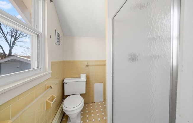 153 VASSALL ST
