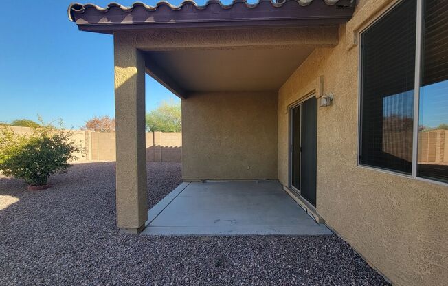 3 beds, 2 baths, $1,750