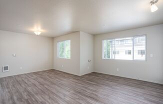 Live where you love at Edgewater Apartments