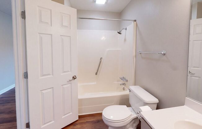 1 bed, 1 bath, 670 sqft, $1,250