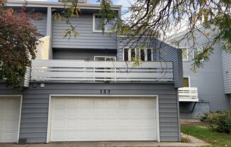 123 5 AVE SE