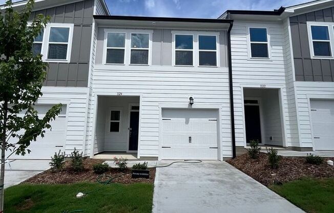 1124 MERLOT HLS LN