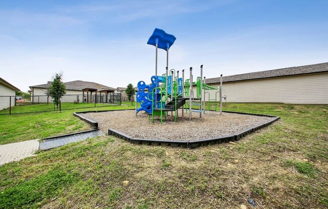 1 bed, 1 bath, 738 sqft, $1,199, Unit 216