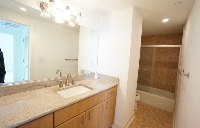 2 beds, 2 baths, 1,287 sqft, $3,000, Unit PH101