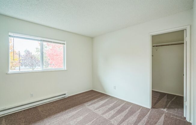 3 beds, 1 bath, $1,950