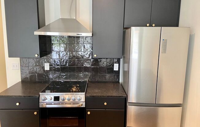 1 bed, 1 bath, $1,175, Unit 311-208