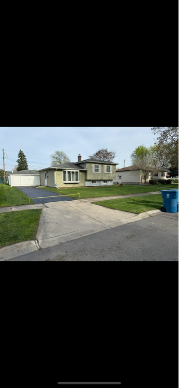 8213 GRACE PL