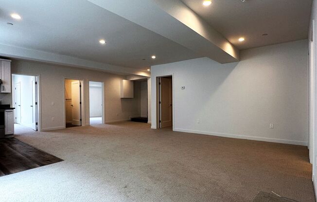 Two bed, two bath + bonus room apartment for rent!