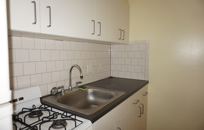 1 bed, 1 bath, $899, Unit 2nd Flr