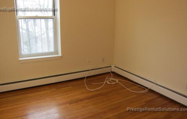 164 N BEACON