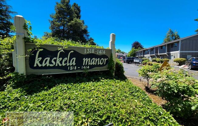 1372 NE 186 AVE