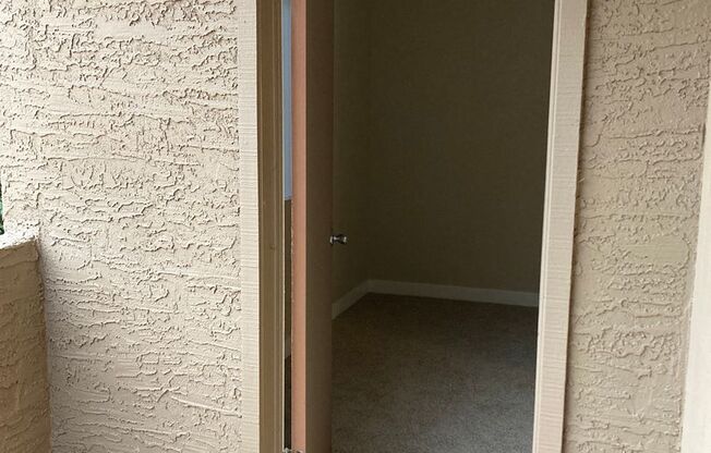 2 beds, 2 baths, 900 sqft, $1,750, Unit 224