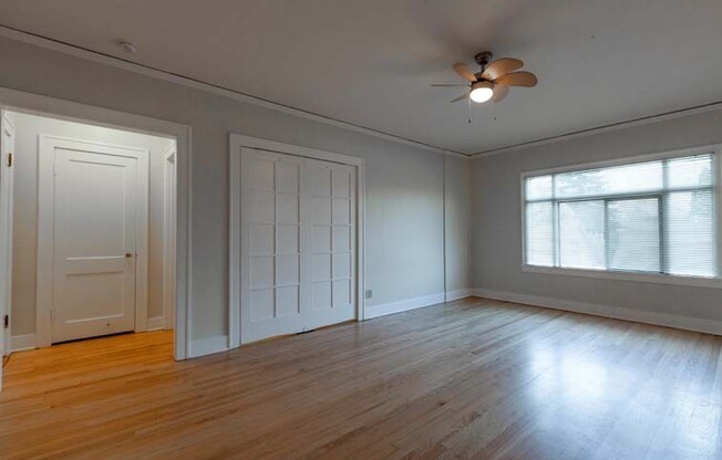 Studio, 1 bath, 480 sqft, $1,275, Unit 107