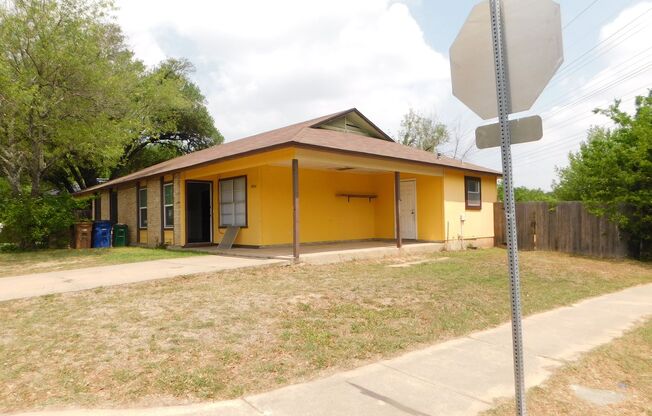 Lockwood Properties4 (900 Sahara Ave)
