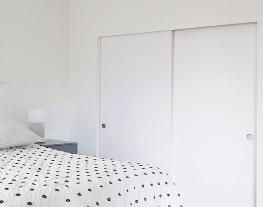 2 beds, 1 bath, 1,200 sqft, $3,900, Unit 410