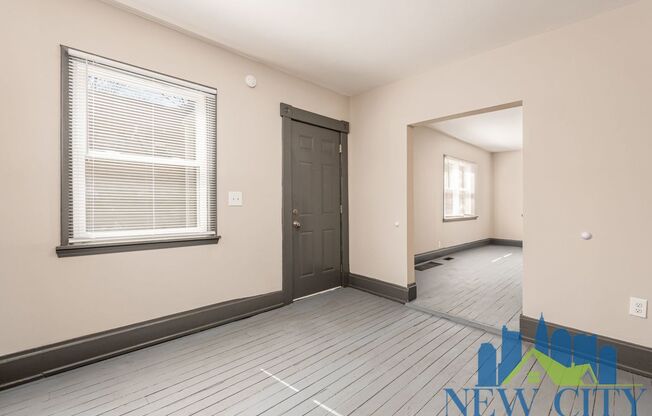 2 beds, 1 bath, $1,289