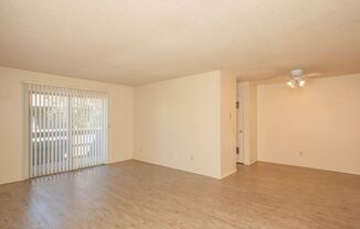 2 beds, 1 bath, 872 sqft, $1,325, Unit G1179