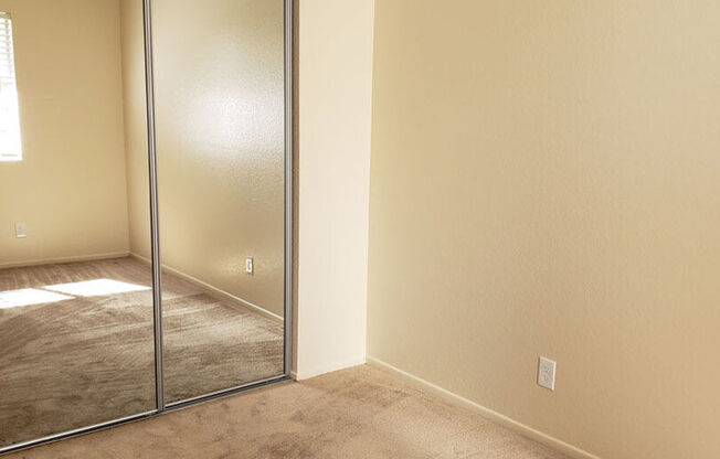 Canyon Creek Apartments