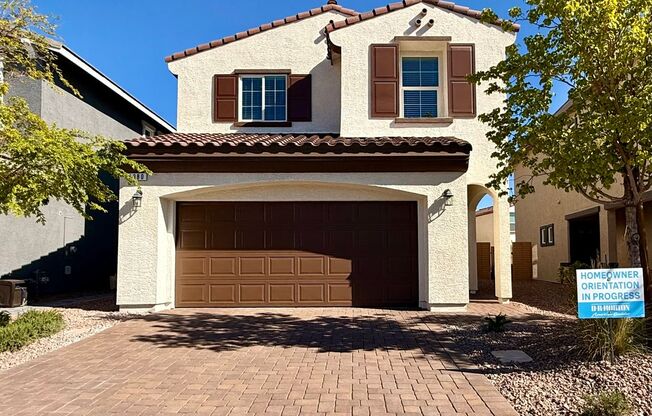 NEVER LIVED IN 4 BED 2.5 BATH 2 CAR GARAGE SINGLE FAMILY HOME FOR RENT!