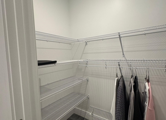 Studio, 1 bath, $1,575, Unit 727