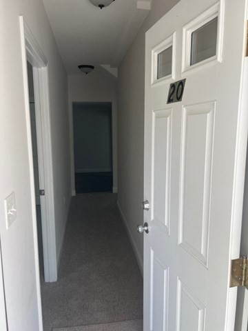 2 beds, 1 bath, 1,072 sqft, $2,800, Unit 20