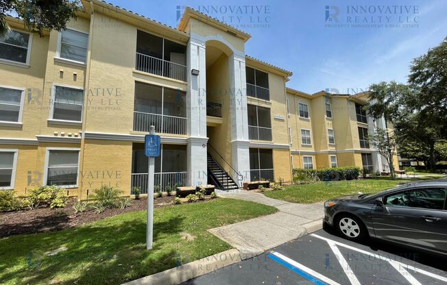 2BR/1BA Second Floor Condo in Visconti Maitland!