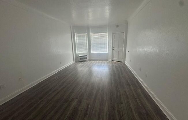 7610 Byron Ave Miami Beach, FL 33141