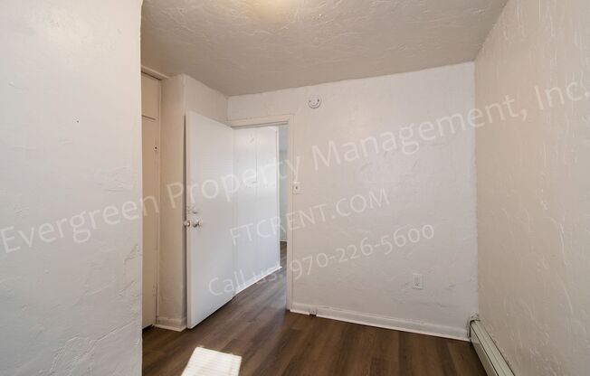 2 beds, 1 bath, $1,095, Unit #16