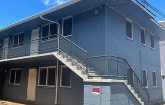 Moiliili/University - Hausten St - 2 Bdrm/1 Bath/No Prkg - $1575