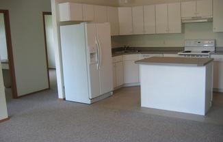 1 bed, 1 bath, 480 sqft, $890, Unit 70