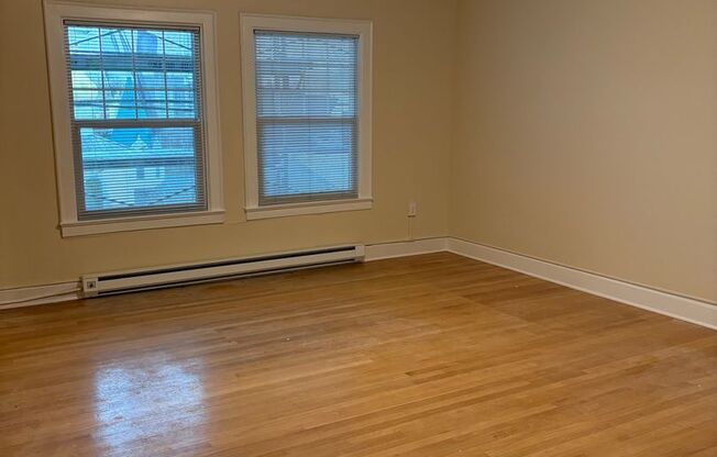 Studio, 1 bath, 454 sqft, $1,545, Unit 308