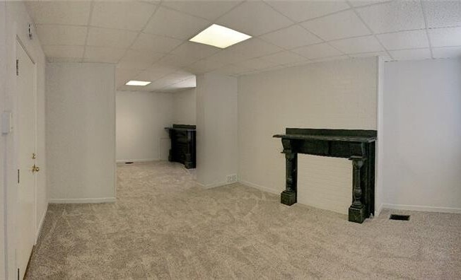76 WABASH ST