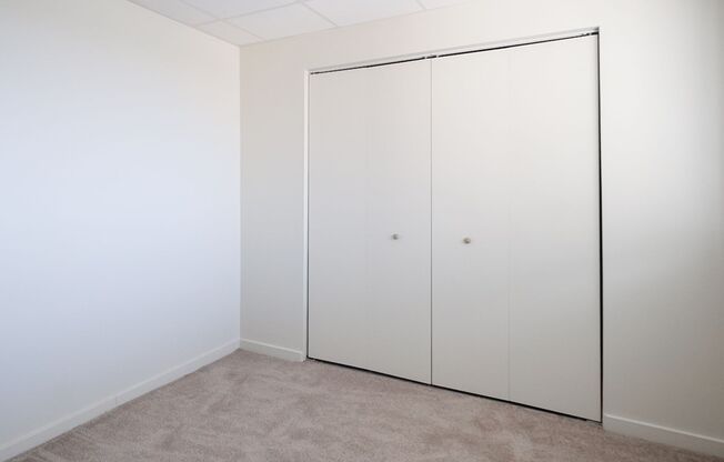 2 beds, 1.5 baths, 1,008 sqft, $1,600, Unit Unit 112