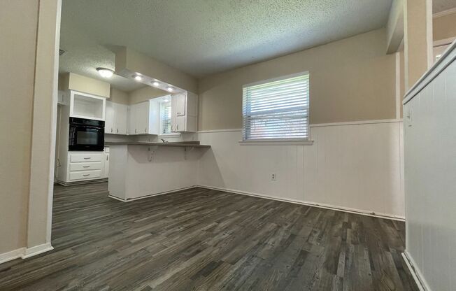 4/2/2 North Richland HIlls
