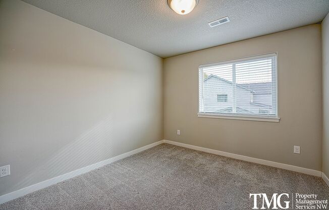 3 beds, 2.5 baths, 1,650 sqft, $2,490, Unit C-112