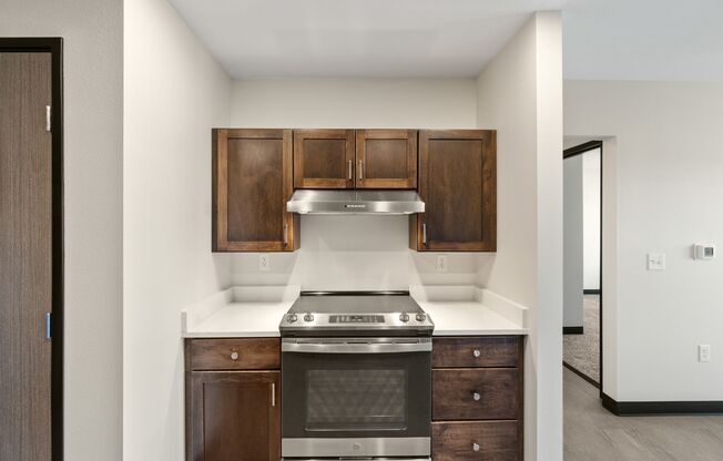 2 beds, 1 bath, 825 sqft, $1,295, Unit #612