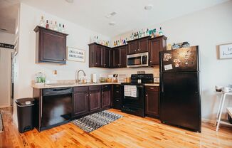 2 beds, 2 baths, $1,230, Unit 2A