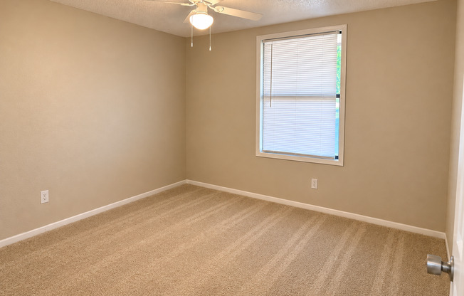 1 bed, 1 bath, 576 sqft, $1,249, Unit 1709