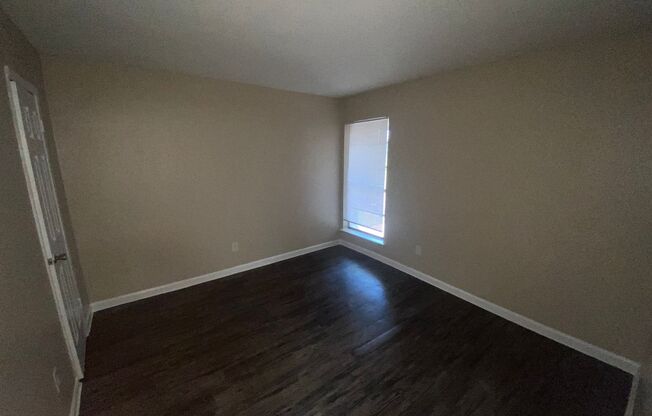 2 beds, 1.5 baths, 949 sqft, $1,450, Unit 277