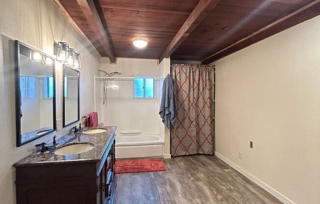 3 beds, 1 bath, $1,800