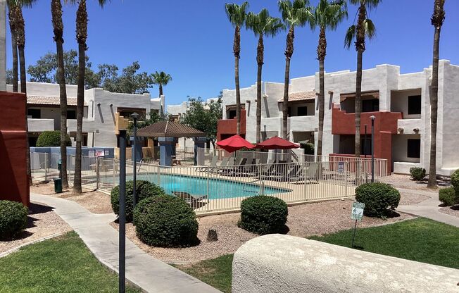 2 beds, 2 baths, 880 sqft, $1,800, Unit 209