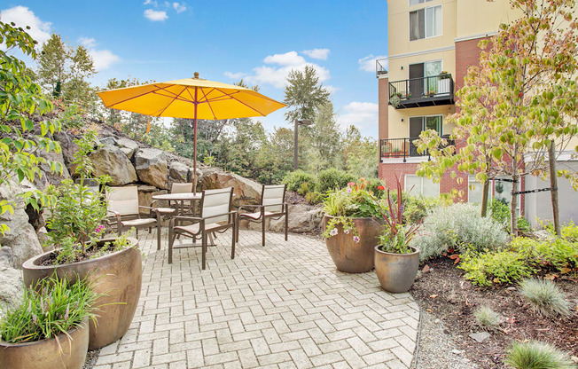 Heritage Hill Patio Apartments in Renton, WA