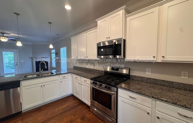 101 BENNING HLS PL