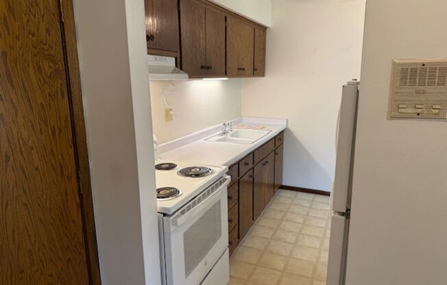 August Management presents the Imperial House