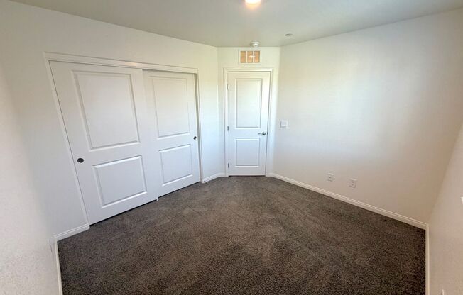 4 beds, 1.5 baths, $2,700