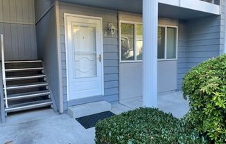 University Place Ground Floor Apartment Home, "Somerset Place"  2 Bedroom, 1 1/2 bath