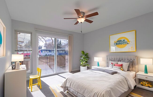 2 beds, 1 bath, 1,048 sqft, $1,900, Unit 113