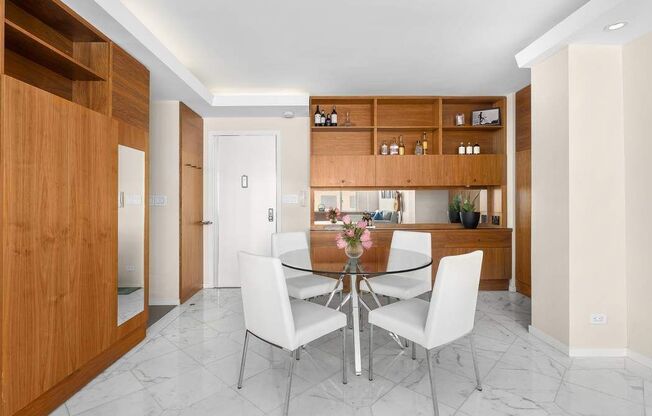 475 PARK AVE